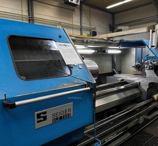 Second Hand SEIGER SLZ700 x2000mm cycle-controlled lathe for sale