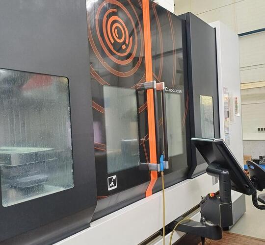 Second Hand MAZAK MAZAK VTC 800 /300 - 5-Axis Machine Center for sale | Asset-Trade